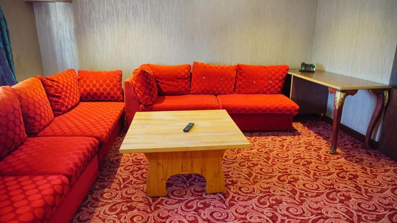 Vois Hotel Atasehir & Spa อิสตันบูล ภายนอก รูปภาพ