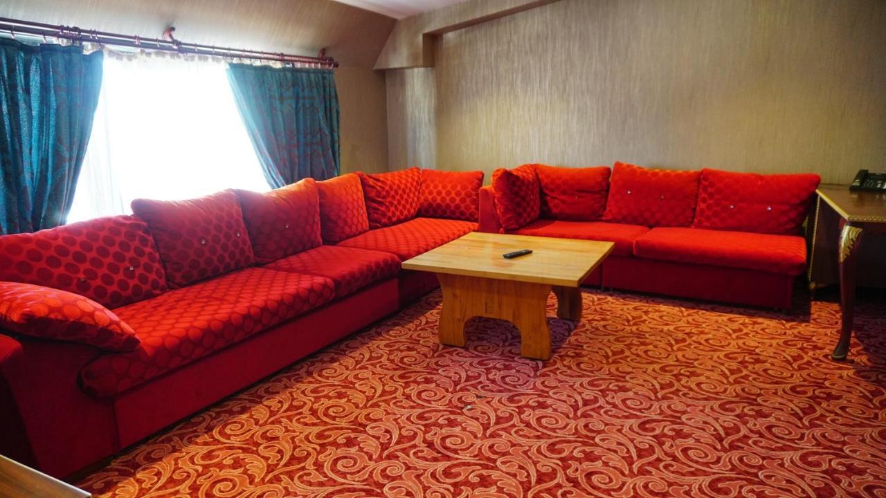 Vois Hotel Atasehir & Spa อิสตันบูล ภายนอก รูปภาพ