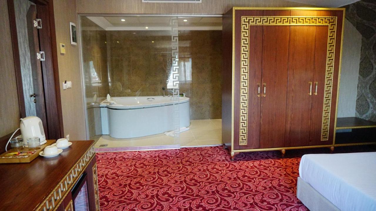 Vois Hotel Atasehir & Spa อิสตันบูล ภายนอก รูปภาพ