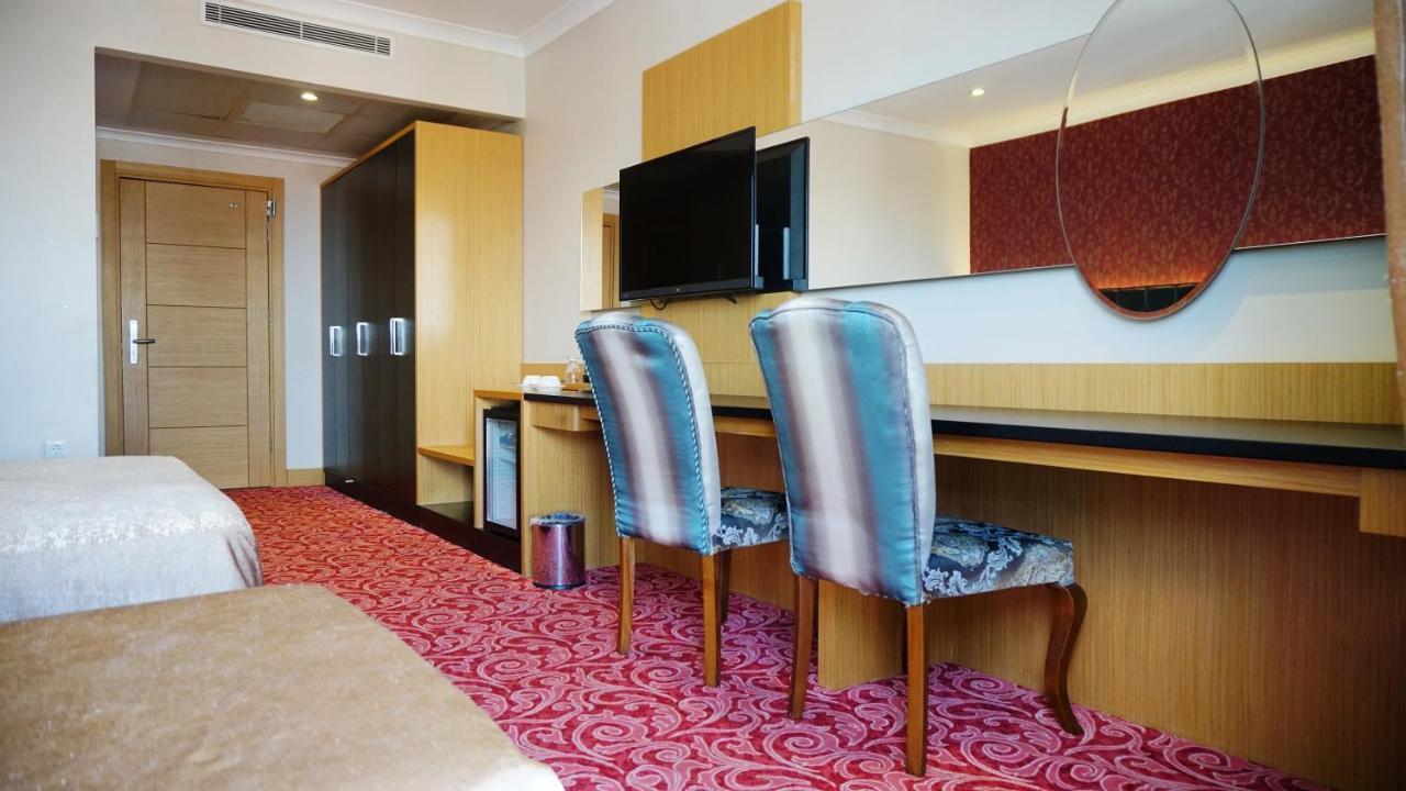 Vois Hotel Atasehir & Spa อิสตันบูล ภายนอก รูปภาพ