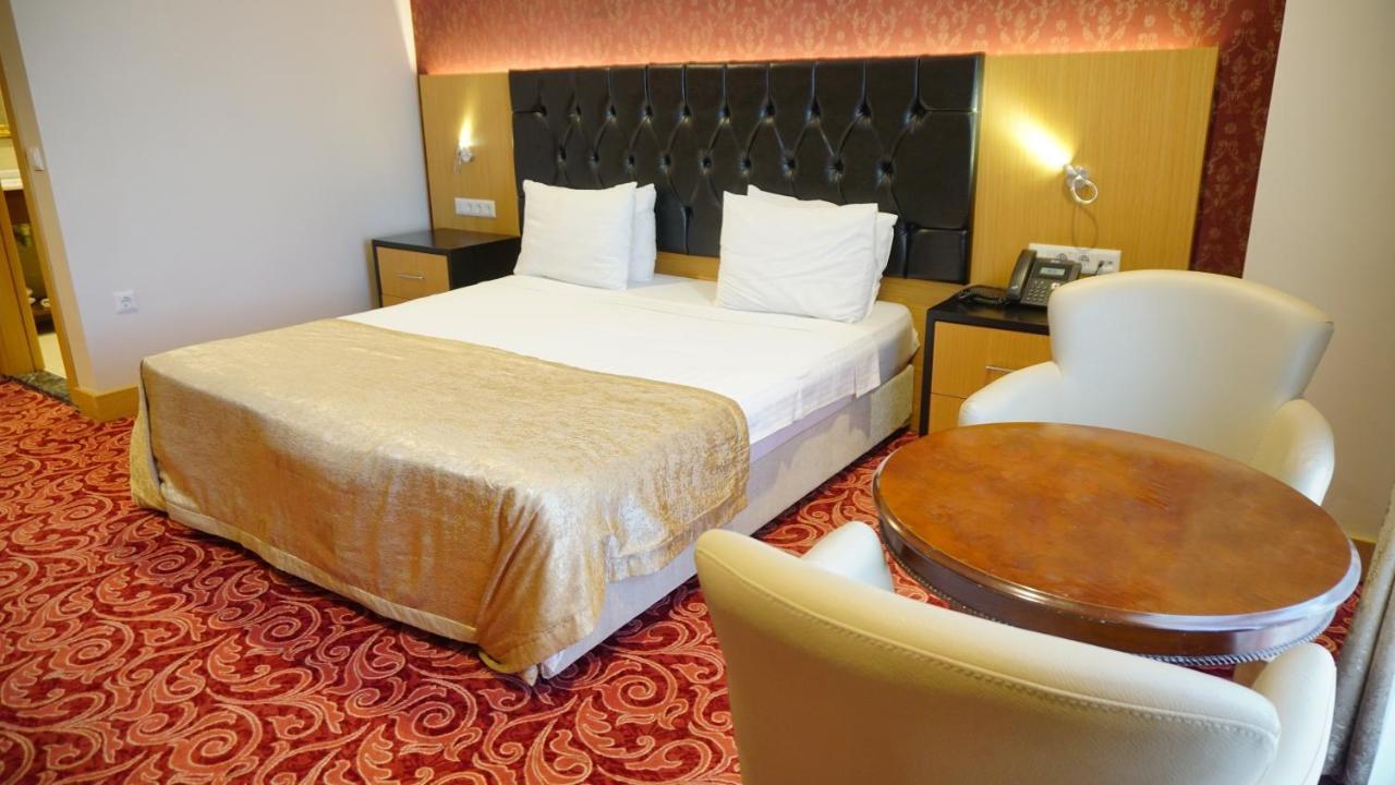 Vois Hotel Atasehir & Spa อิสตันบูล ภายนอก รูปภาพ